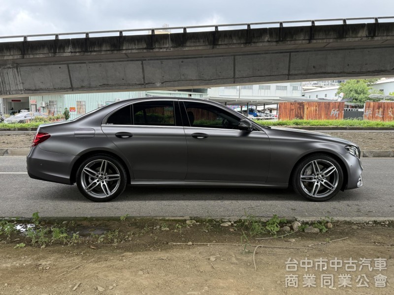 2019 M-Benz E-Class Sedan E300運動版