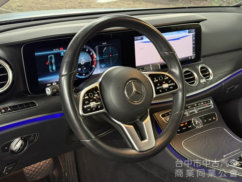 2019 M-Benz E-Class Sedan E300運動版