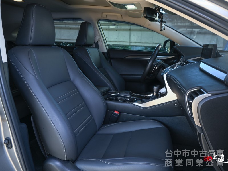 2020 LEXUS NX200豪華版