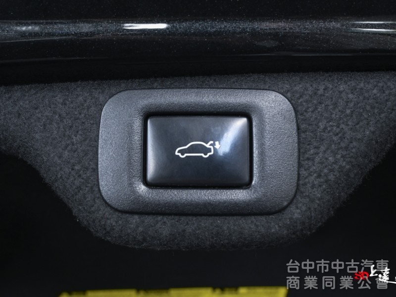 2020 Lexus ES 300h旗艦版