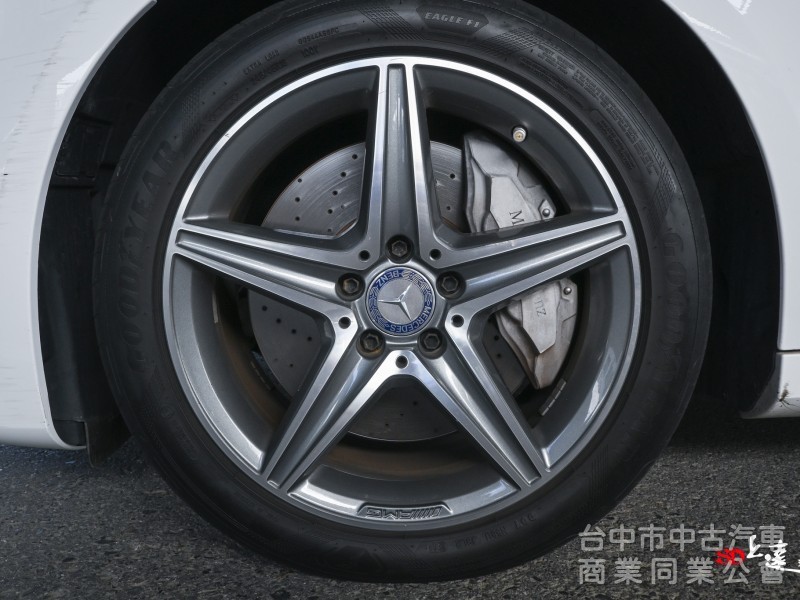 2017 Mercedes Benz E-Class E300 4MATIC 