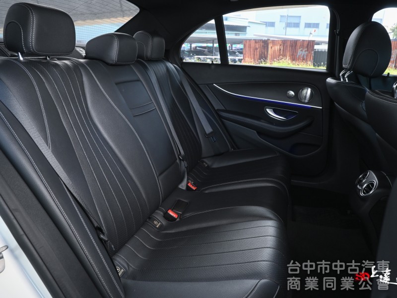 2017 Mercedes Benz E-Class E300 4MATIC 