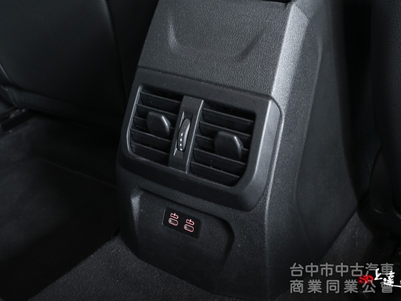 2022 BMW 1-Series 118i Edition ColorVision