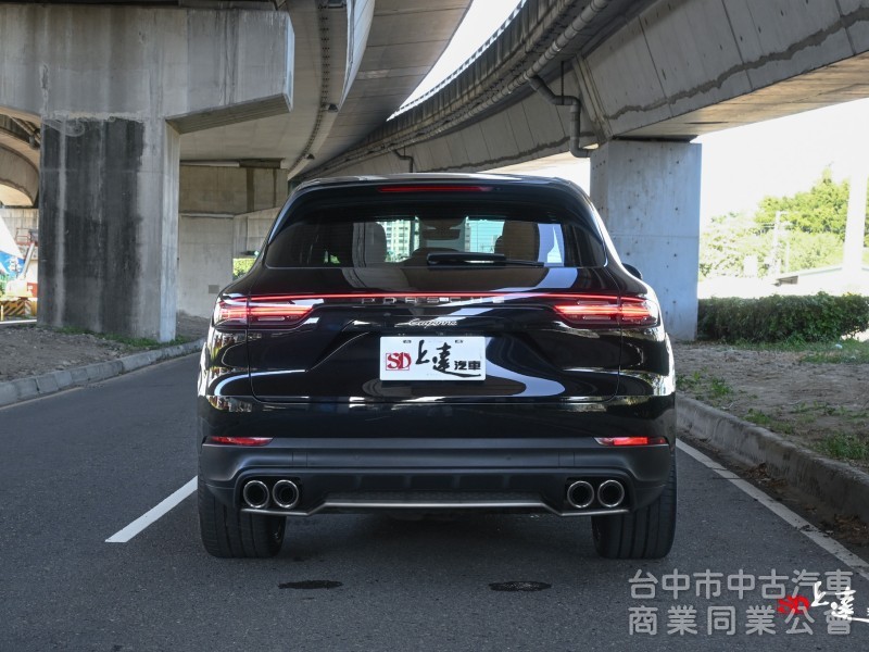 2018 Porsche Cayenne V6