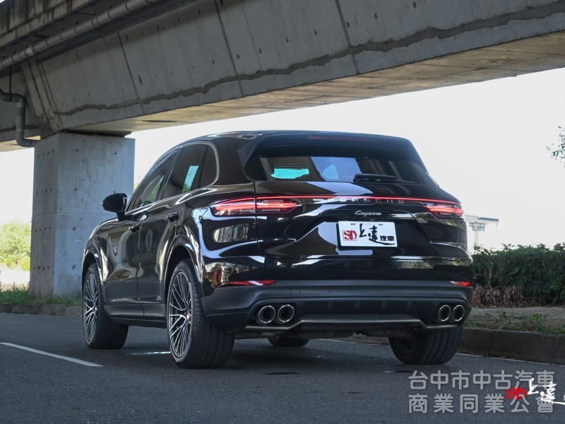 2018 Porsche Cayenne V6