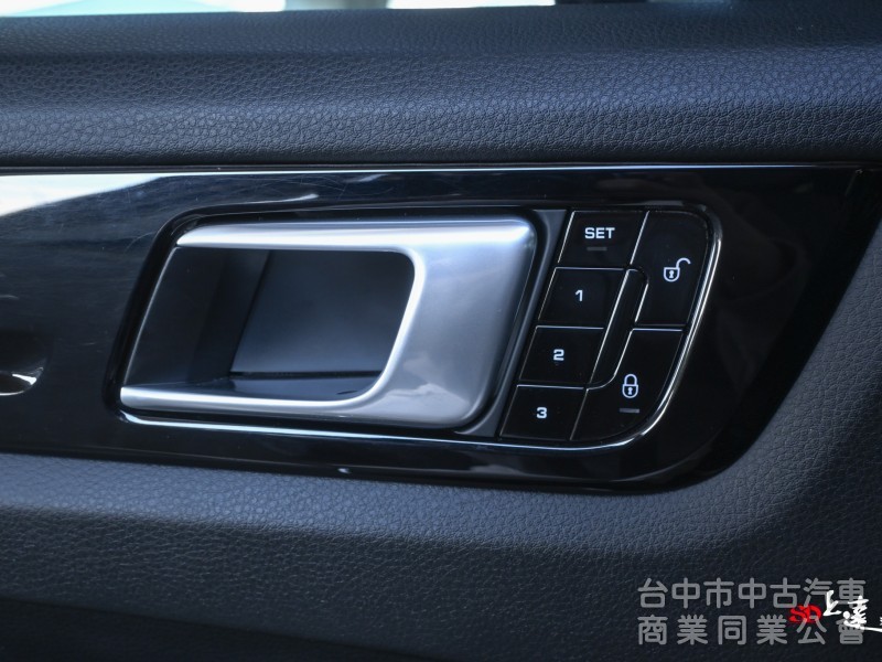 2018 Porsche Cayenne V6