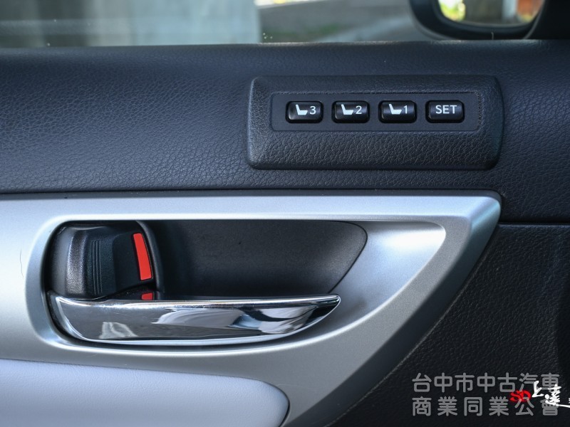 2011 Lexus CT 200h 豪華版