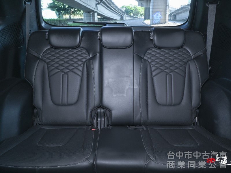 2023 Hyundai Custin GLT-B VIP 