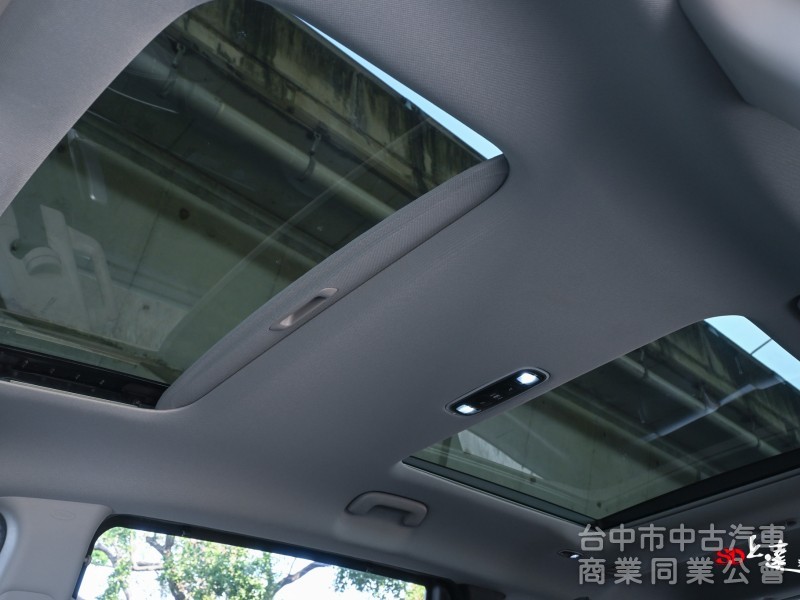 2023 Hyundai Custin GLT-B VIP 