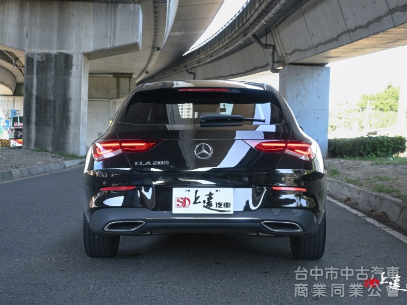 2021 M-Benz CLA Shooting Brake CLA200