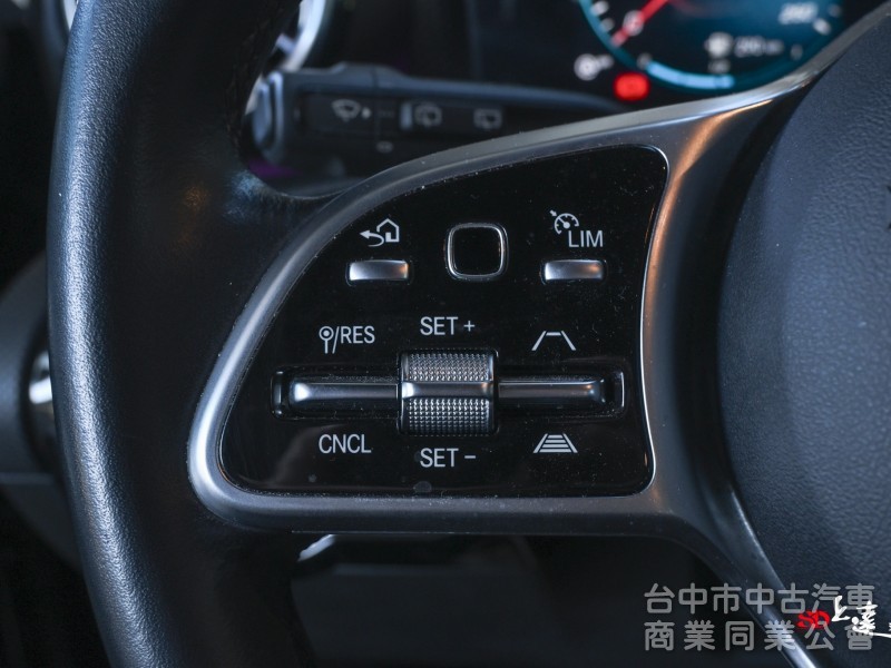 2021 M-Benz CLA Shooting Brake CLA200