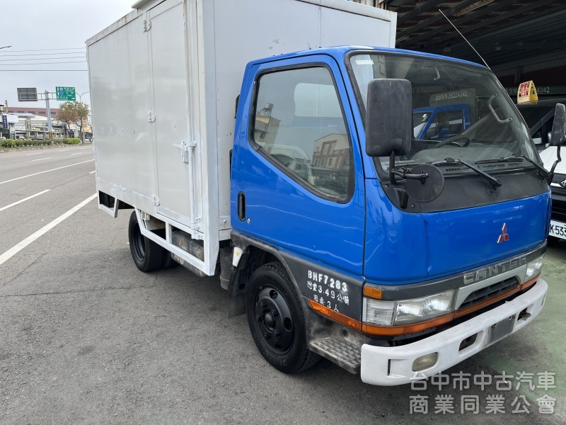 2003年 堅達三噸半 六輪  含車廂！