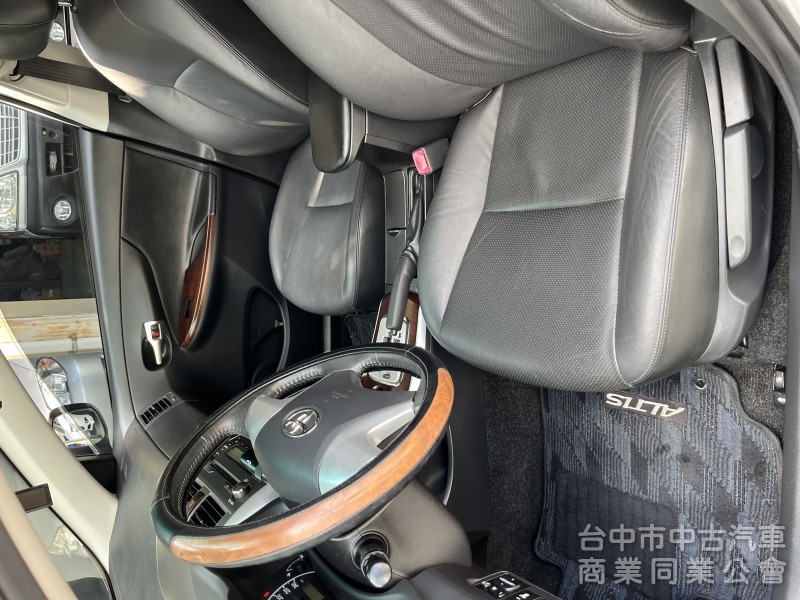 2012年 Altis 1.8 10.5代 原廠保養 配備齊全