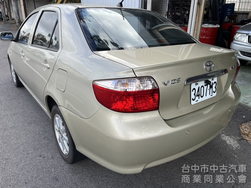 2011年 Vios 1.5 便宜代步車 電子後視鏡 倒車攝影