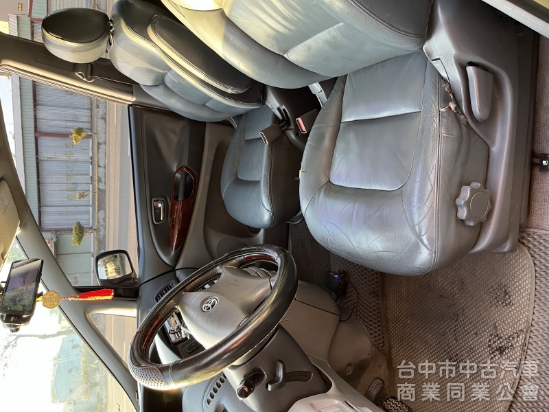 2002年 Previa 2.4 六人座 便宜賣！