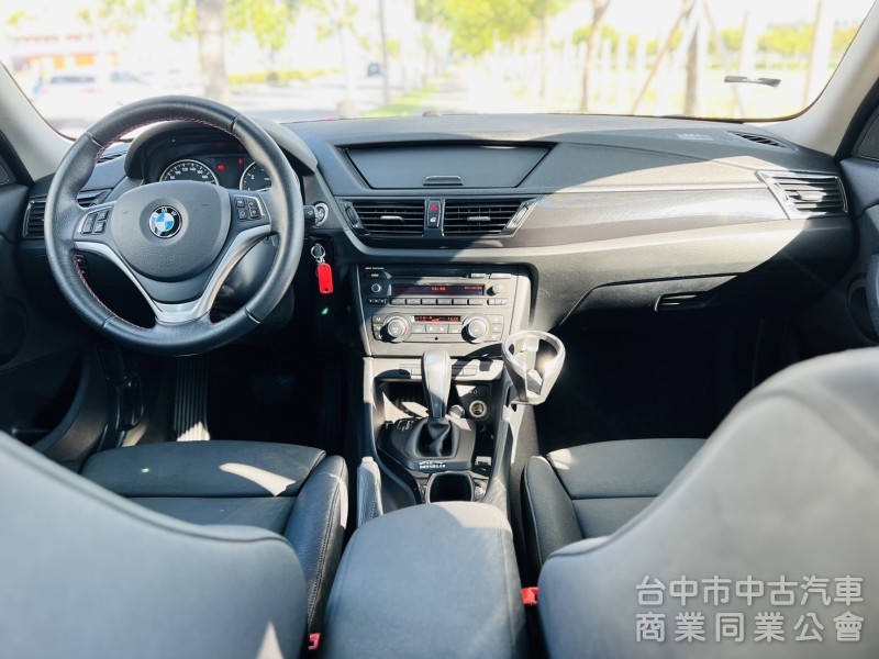 2012年出廠 BMW X1 2.0 