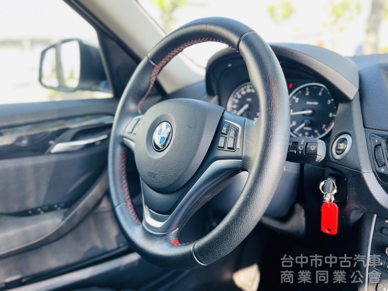 2012年出廠 BMW X1 2.0 