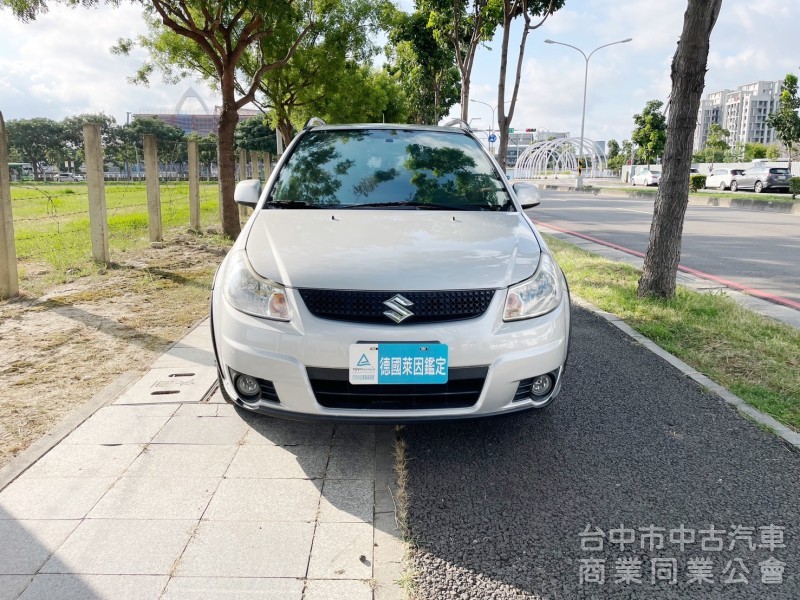 2011年 SUZUKI SX4 1.6