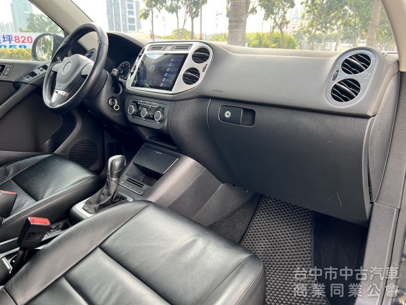 2014年 福斯 Tiguan(帝觀) 2.0TSi 汽油渦輪 GP小改款