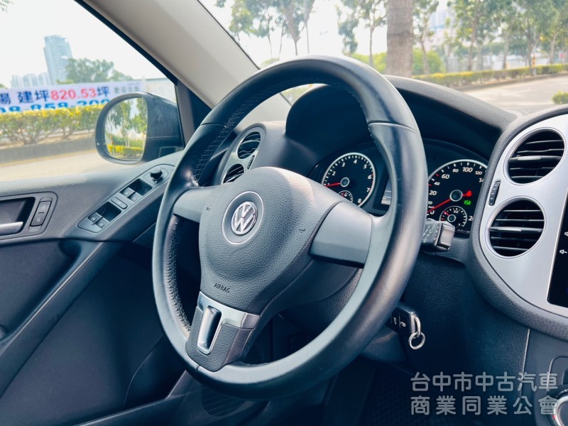 2014年 福斯 Tiguan(帝觀) 2.0TSi 汽油渦輪 GP小改款