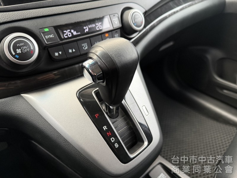 2015年 HONDA CR-V 全新改款  2.4 VTi-S 頂規