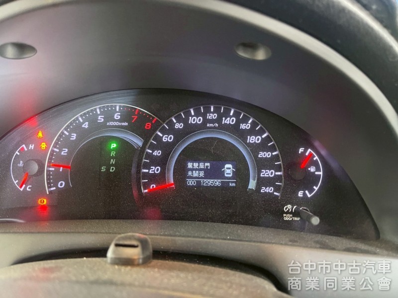 2009 CAMRY 2.4原版 認證 里程12.9萬 按摩椅 雷達 免鑰匙 