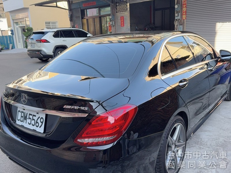 2015 C300 原版 認證 AMG 氣氛燈 柏林之音 安卓機 全景天窗 里程 10.9萬