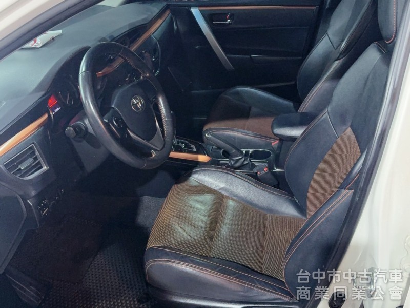 2015 ALTIS X版 免鑰匙 導航 倒車顯影 認證車 里程16萬
