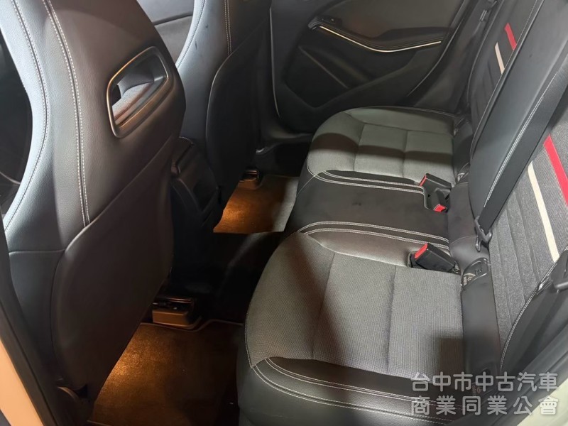 2015 A180 AMG原版 認證  里程 11.6萬 