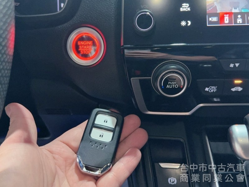 2022 CR-V  原版件 認證 里程5萬 360環境 電尾門 跟車 車道偏移