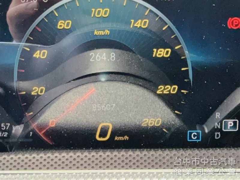 2018 BENZ A200 原版 認證  里程 8.5萬