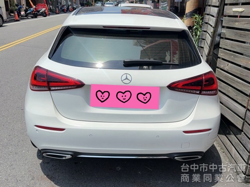2018 BENZ A200 原版 認證  里程 8.5萬