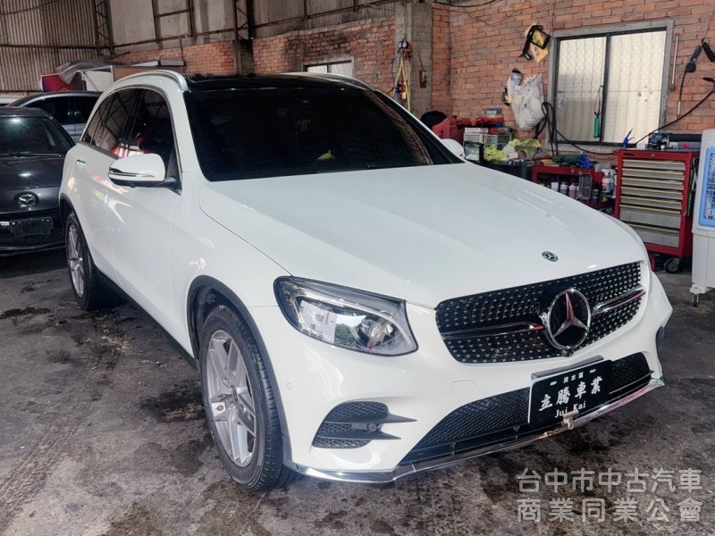 2017 原版 認證 AMG 氣氛燈  全景天窗 里程 9.2萬 總代理 360環景 電尾門 