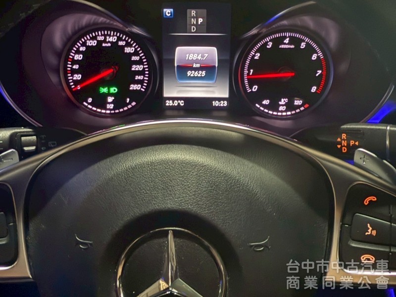 2017 原版 認證 AMG 氣氛燈  全景天窗 里程 9.2萬 總代理 360環景 電尾門 