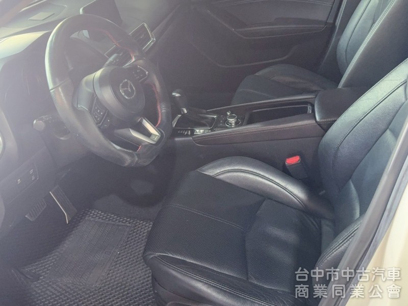 2016 MAZDA3 HUD 原版認證 盲點 LED頭燈 導航 免鑰匙