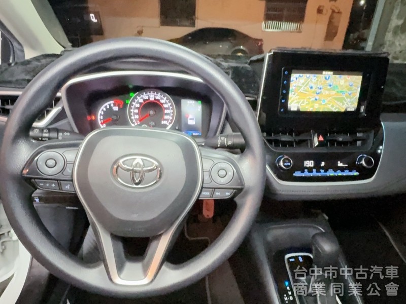 2020 ALTIS 原版 里程9萬 跟車 車道偏移 導航