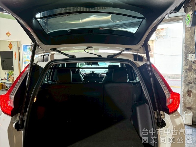 2019 CR-V  原版件 認證  電尾門 跟車 車道偏移