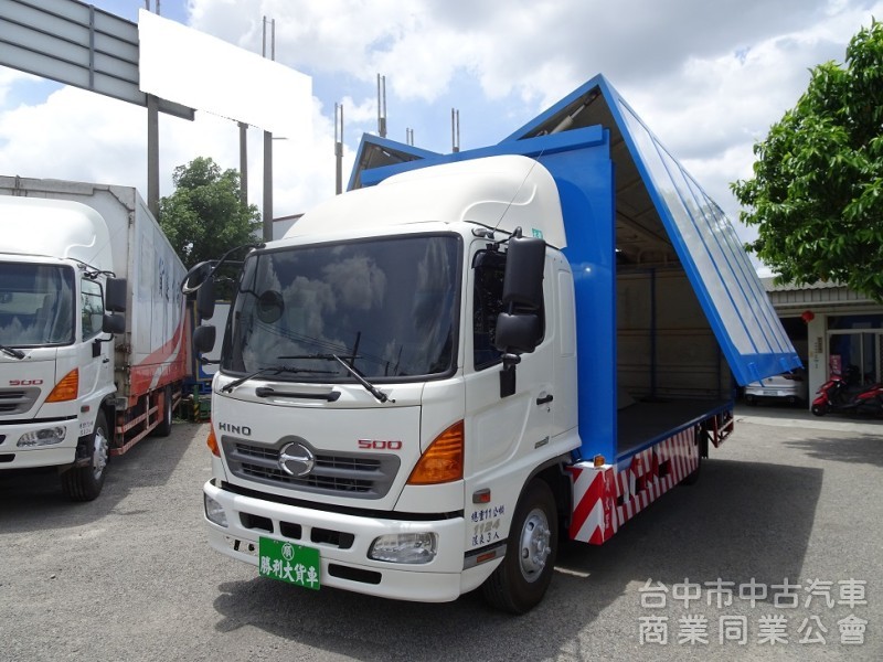 售 HINO (國瑞) 11 公噸 廂式鷗翼大貨車