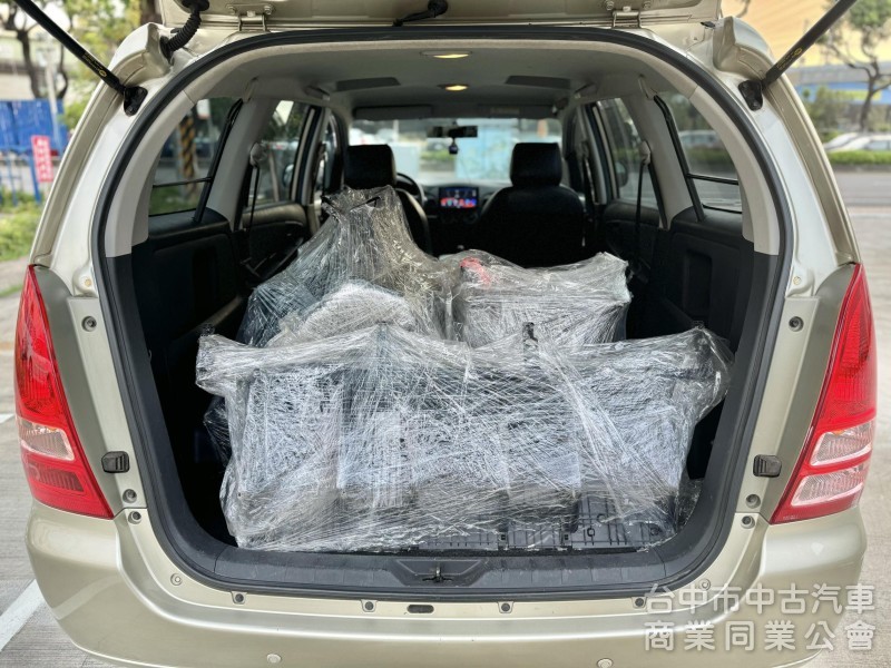 2013 TOYOTA INNOVA 2.0自排 一手車 全車原鈑件 客貨