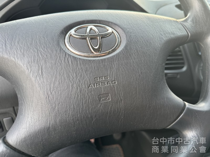 2013 TOYOTA INNOVA 2.0自排 一手車 全車原鈑件 客貨