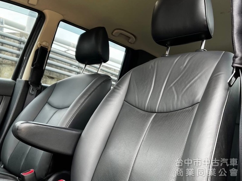 2014年 NISSAN LIVINA 1.6 I-KEY一手車 跑12萬 全車原鈑件