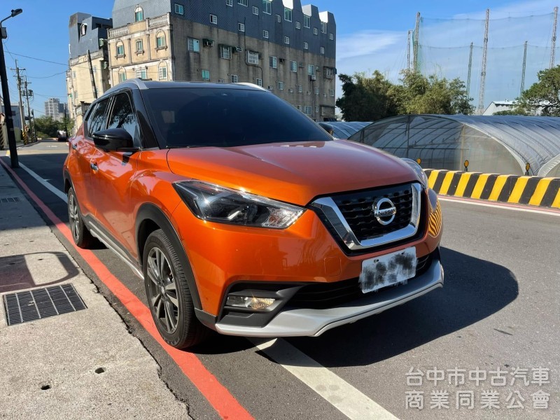 2019年 Nissan KICKS 1.5 智行旗艦版 限量雙色車身