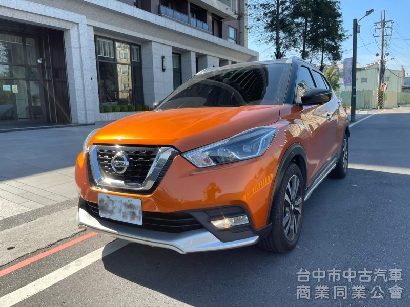 2019年 Nissan KICKS 1.5 智行旗艦版 限量雙色車身