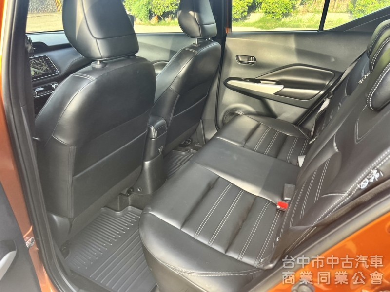 2019年 Nissan KICKS 1.5 智行旗艦版 限量雙色車身