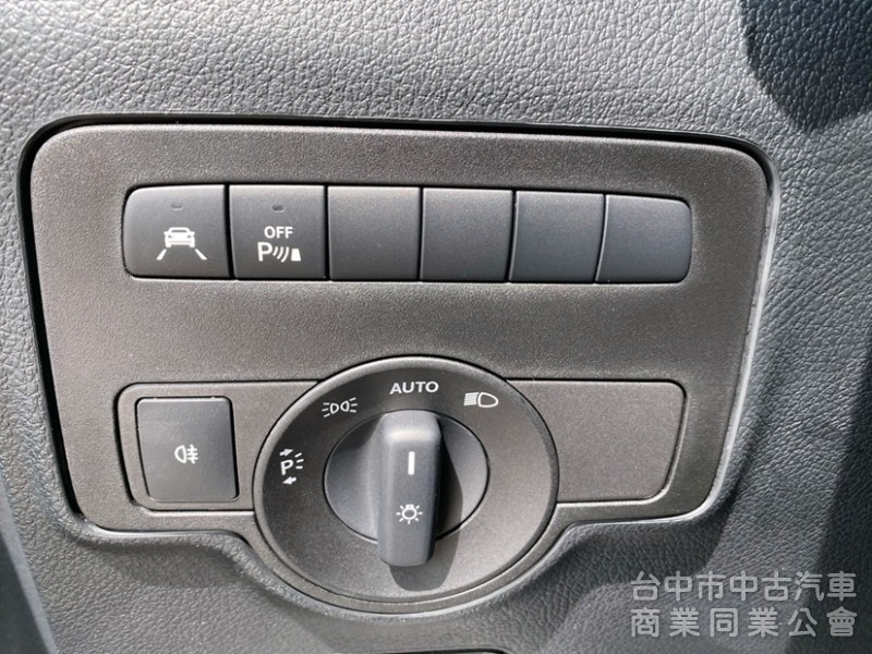 2023 Vito Tourer 大V 低里程 僅跑3萬 完全新車車況 原廠保固中！ACC自動跟車 CarPlay