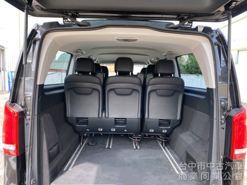 2023 Vito Tourer 大V 低里程 僅跑3萬 完全新車車況 原廠保固中！ACC自動跟車 CarPlay