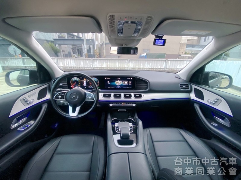 2020式 GLE350d 4Matic 總代理公司貨 全車頂級手工包膜 金屬髮絲紋霧面黑 23P全智慧駕駛