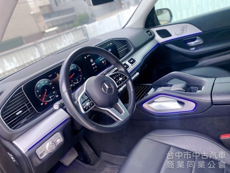 2020式 GLE350d 4Matic 總代理公司貨 全車頂級手工包膜 金屬髮絲紋霧面黑 23P全智慧駕駛