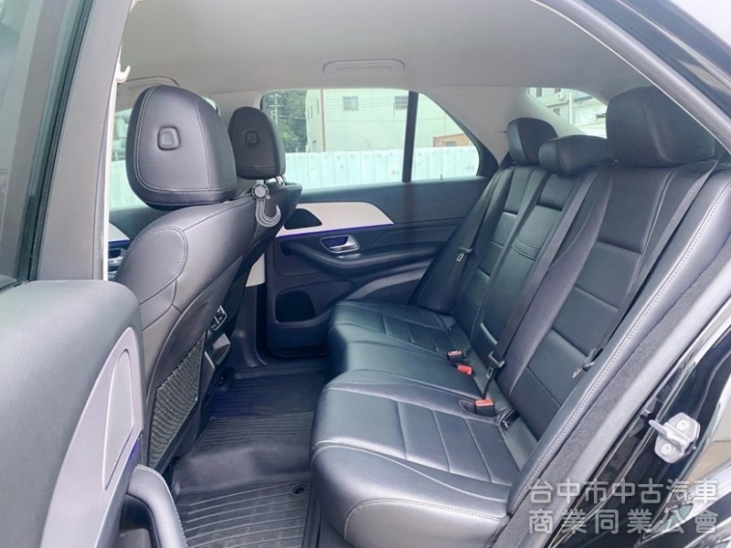 2020式 GLE350d 4Matic 總代理公司貨 全車頂級手工包膜 金屬髮絲紋霧面黑 23P全智慧駕駛