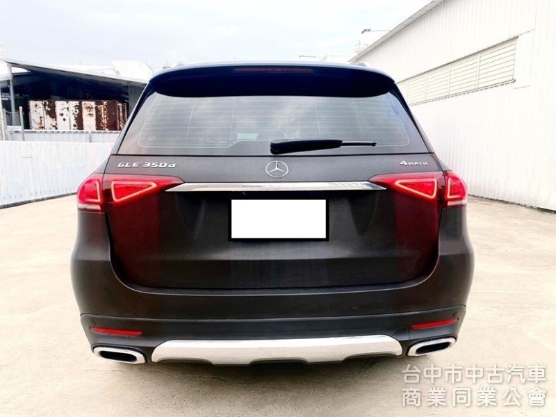 2020式 GLE350d 4Matic 總代理公司貨 全車頂級手工包膜 金屬髮絲紋霧面黑 23P全智慧駕駛